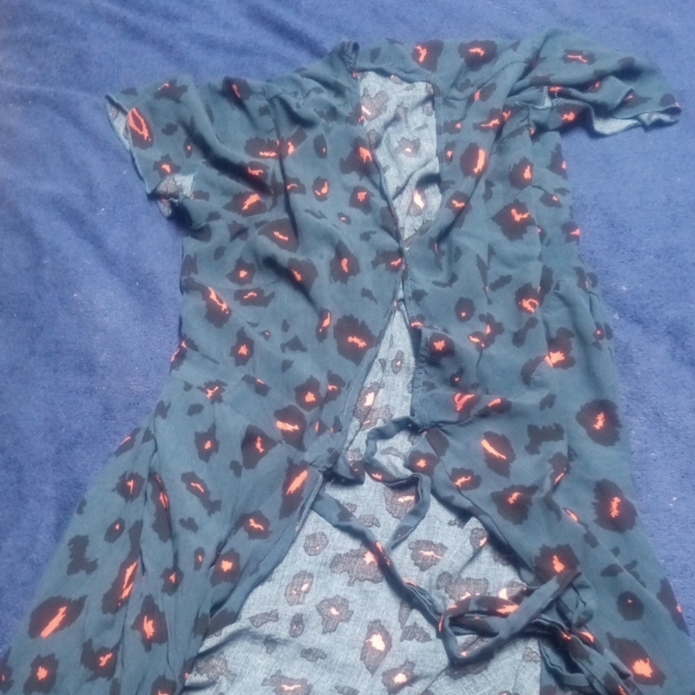Stylish Black and Red Patterned Dress